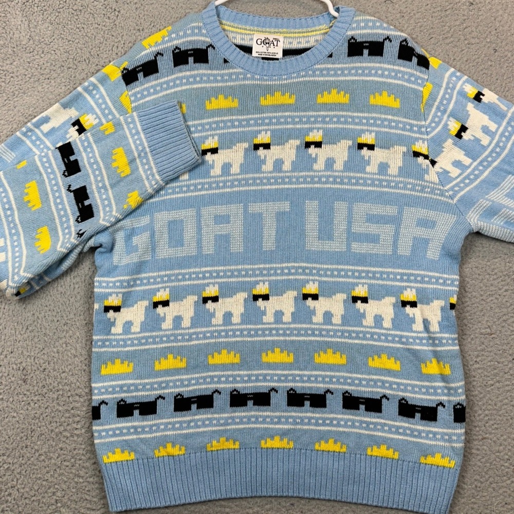 GOAT USA Sweater Mens Small Fair Isle Graphic Light Blue Crew Neck Knit Pullover